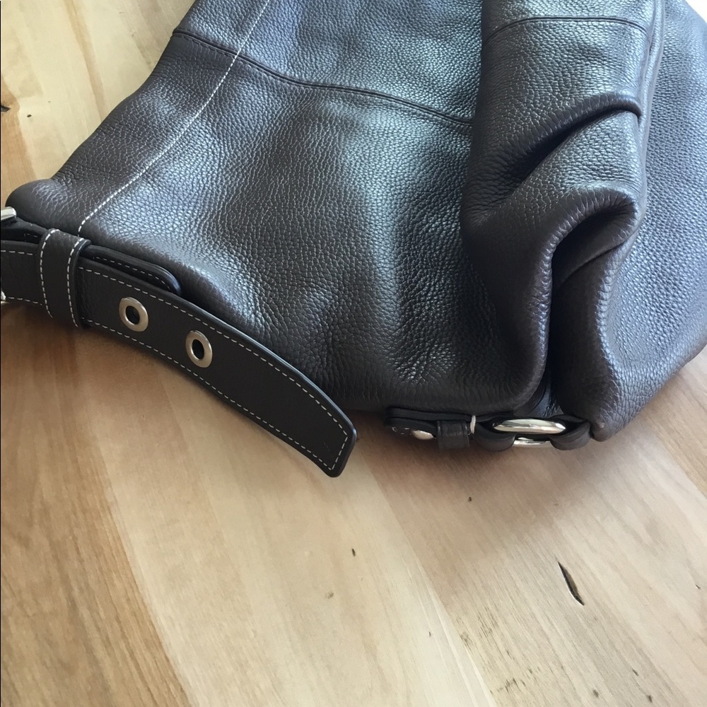 Coach Purse - Picture 4 of 8